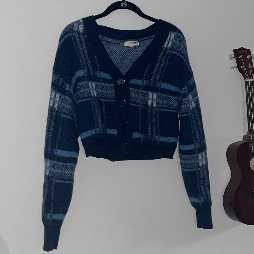 PACSUN cropped cardigan 💙